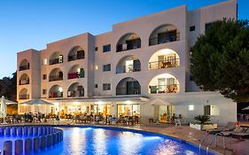 Aparthotel Puerto Cala Vadella